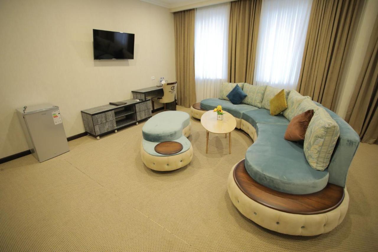 Grand Fergana Hotel Экстерьер фото
